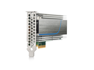 Baie SSD HPE 3,2 To NVMe Gen4 x8, haute performance, usage mixte, AIC HHHL PM1735 Left facing